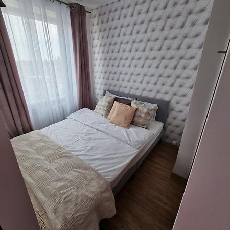Апартаменти Kawalerka Blisko Jeziora Олецко Екстер'єр фото